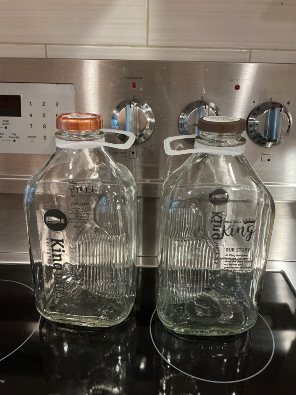 Half Gallon Heavy Glass Milk Juice Bottle Caps 64 Oz Jugs Handles Made In USA x2